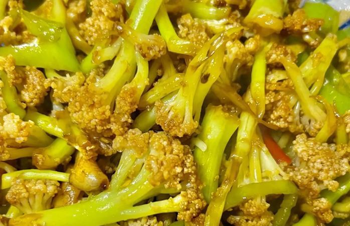 清炒花椰菜